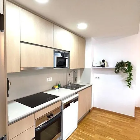 Appartement Sunny Olympic Area By Prestigi P3 *